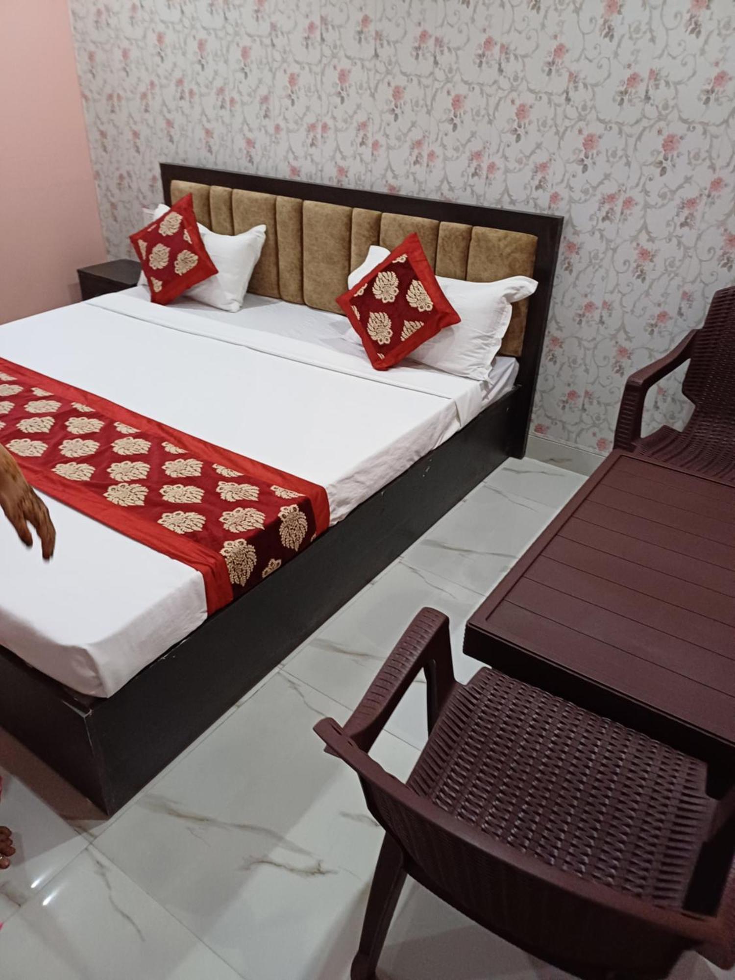 Baba Paying Guest House Βαρανάσι Εξωτερικό φωτογραφία